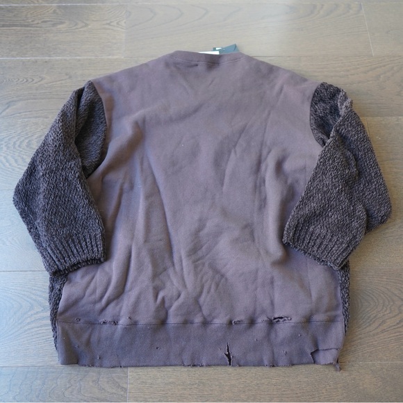 Undercover Sweater - Picture 8 of 8